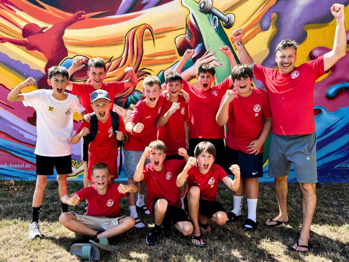 U12 bleibt ungeschlagen und schafft den Aufstieg in die Bezirksliga!