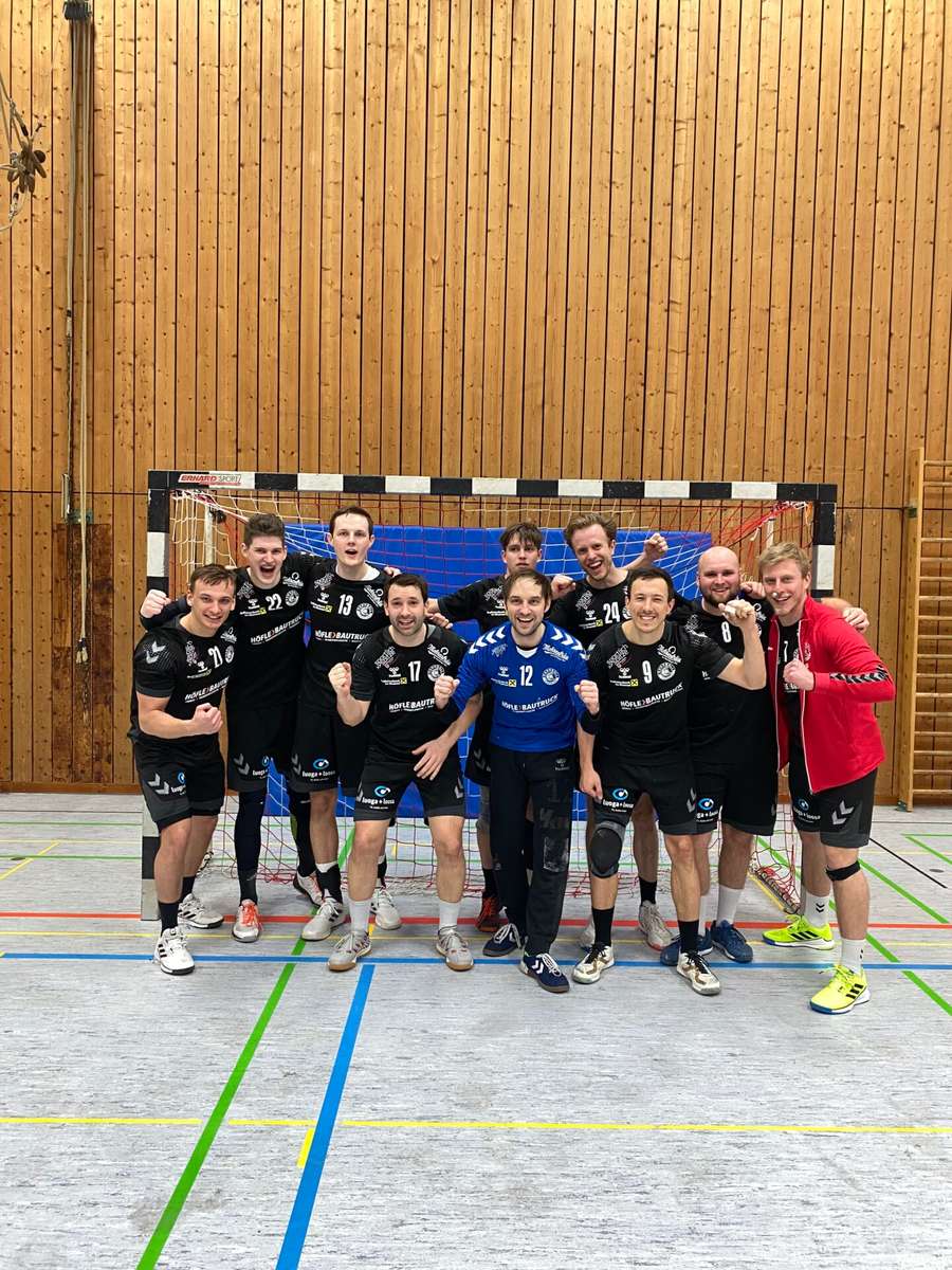 Herren 1 gewinnen in Laupheim